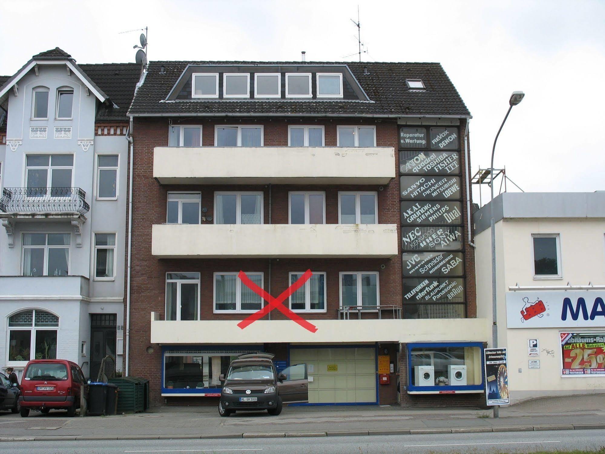 Altes Zollhaus Am Klinikum Hotell Lübeck Exteriör bild